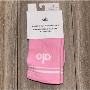 ALO Half-Crew Socks Pink